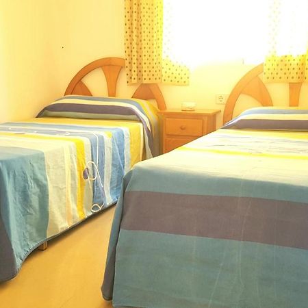 Bonanza - 40 Metros De La Playa! Appartement Gandía Buitenkant foto