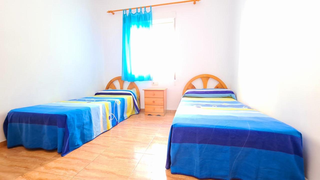 Bonanza - 40 Metros De La Playa! Appartement Gandía Buitenkant foto